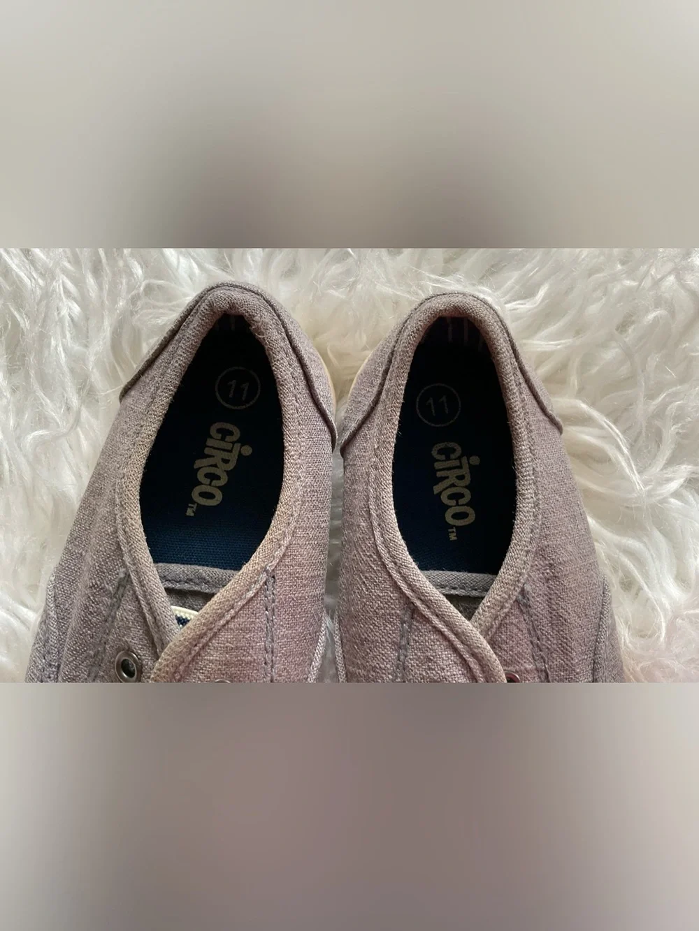 Circo Mauve Slip-On Canvas Sneakers with Cream Sole kids shoes Size 11